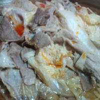 業務スーパーの万能調味料♪濃縮ポン酢を使って豚肉さんと白菜の簡単煮♪