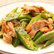 オクラレシピ【オクラと豚肉のさっぱり梅炒め】＆フ―ディストノートでおおたわ歩美の特集ページ掲載！