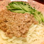 ジャージャー麺風うどん