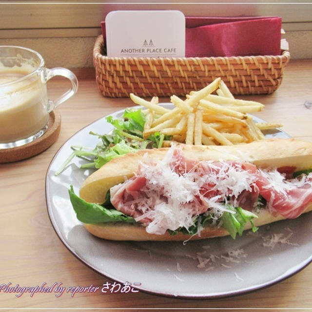 水辺の素敵カフェ☆Ａnother place cafe(アナザープレイスカフェ)別所沼公園@浦和