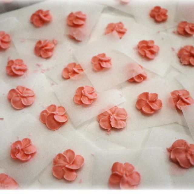アイシングクッキー お花絞り の練習 By バタコさん レシピブログ 料理ブログのレシピ満載