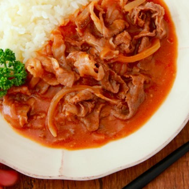 トマトジュース＋調味料2つで「ハヤシライス」ができる！　レンジでできる簡単時短レシピ