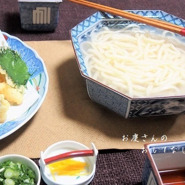 讃岐うどんで釜揚げうどん　　天ぷらを添えて♪　　　＆サッカーアジア杯決勝