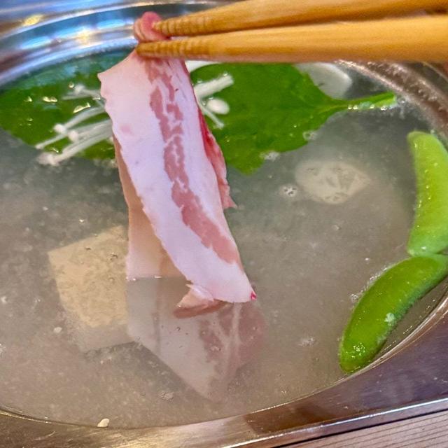 念願の鹿児島で！黒豚のしゃぶしゃぶ