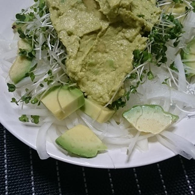 作って学ぶサラダ