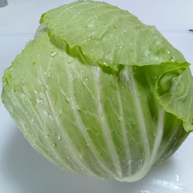 旬の野菜で『ロールキャベツのカレー煮込み』『えんどう豆ご飯』『ミネストローネスープ』