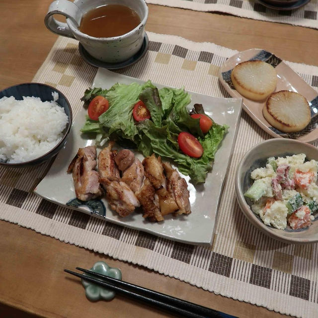 塩麹チキンソテーなどの晩ご飯　と　まだまだ咲いていた秋明菊♪