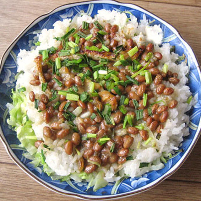 ハラスと納豆の味噌焼きご飯。(´～｀)ﾓｸﾞﾓｸﾞ