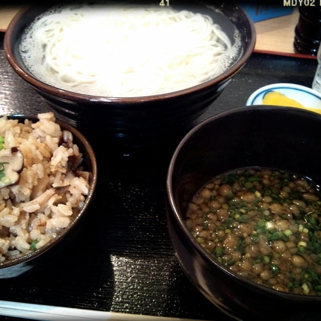 釜揚げうどん　戸隠