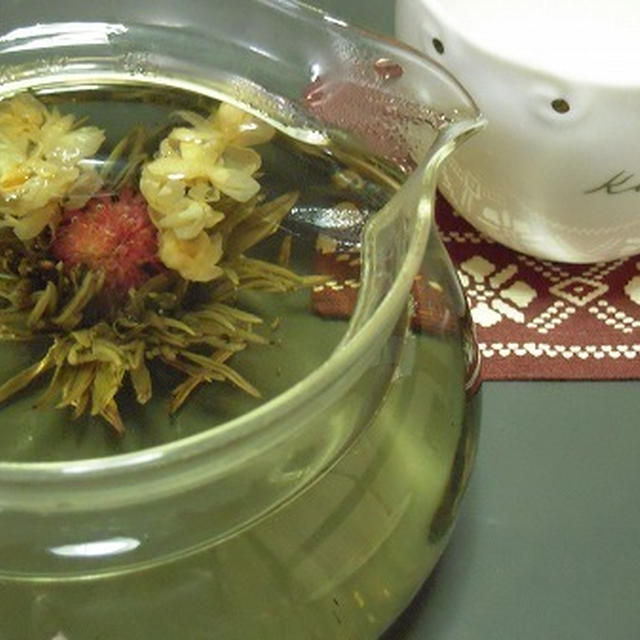 花咲く工芸茶