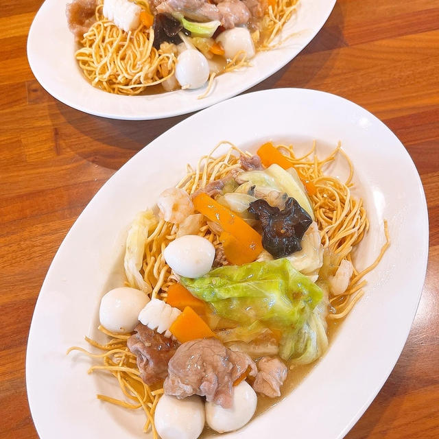 長崎風かた焼きそばです！！