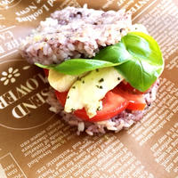 雑穀ごはんででイタリアンライスバーガー