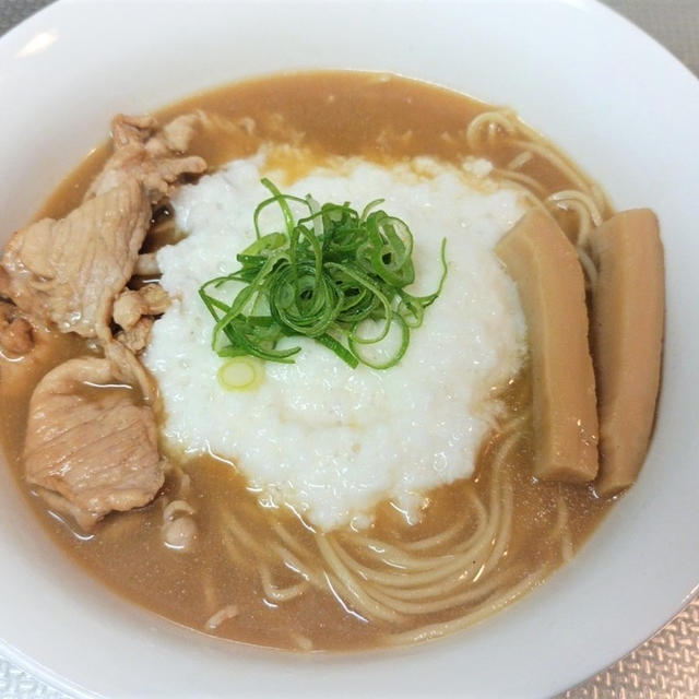 「とろろ味噌ラーメン」の作り方