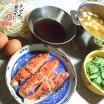 またまた　フライパン焼き魚献立　♪　　と次女の舌っ足らず