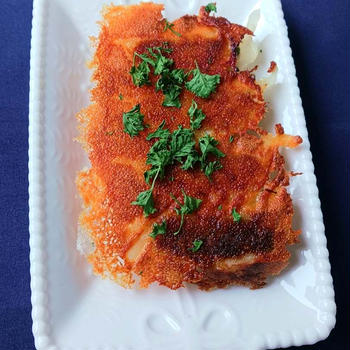 味の素の冷凍ギョーザ　ホットプレート　で　チーズギョーザアレンジ