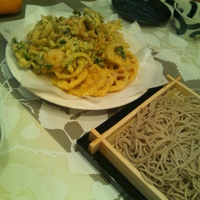 ”かきあげと蓮根の天ぷらと新蕎麦”の夕ご飯