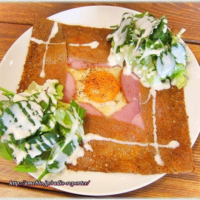 蕎麦粉100％サクサクもっちりガレットとりんごのピッツァ☆Yorimichi Plus