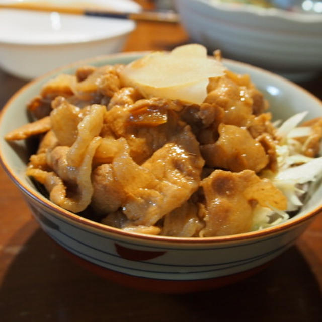 旦那さんからのリクエストで☆簡単豚丼☆冷蔵庫に残っていた隠し味。。おススメです♪