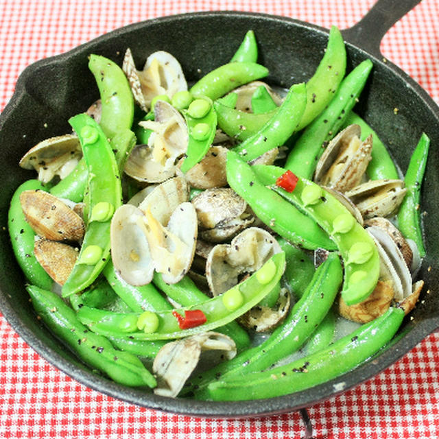レシピ掲載ありがとうございます！スキレットdeスナップエンドウとアサリの酒蒸し