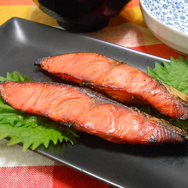 お家で簡単料亭の味！！鮭の西京焼きの作り方