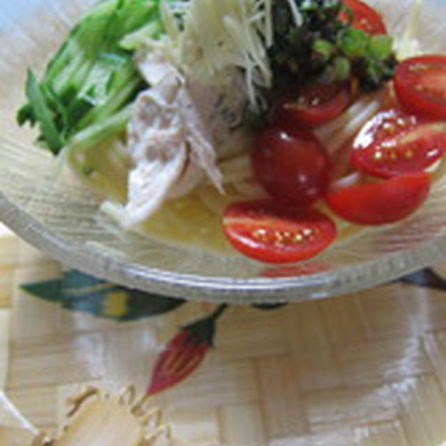「鶏肉のピリッ辛パスタ」