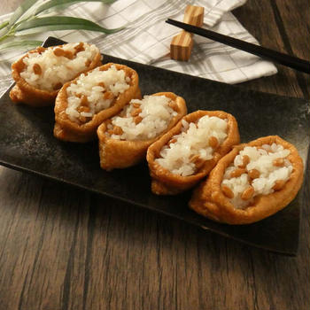 材料4つで簡単！「納豆いなり寿司」