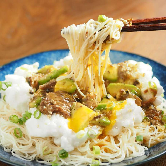 メシ通！「イワシ缶とアボカドのユッケ風そうめん」＆お知らせ、2～3日更新を休ませて頂きます。