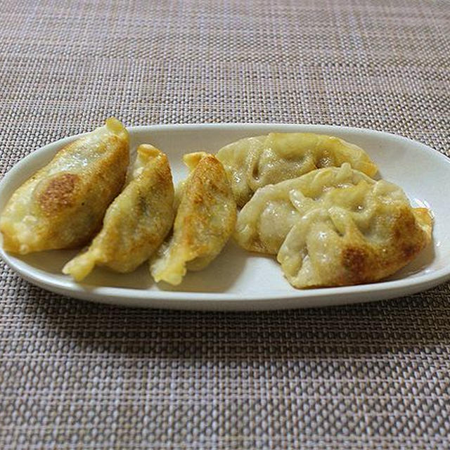 羽根つき餃子を揚げ餃子で食べた晩ごはん♪