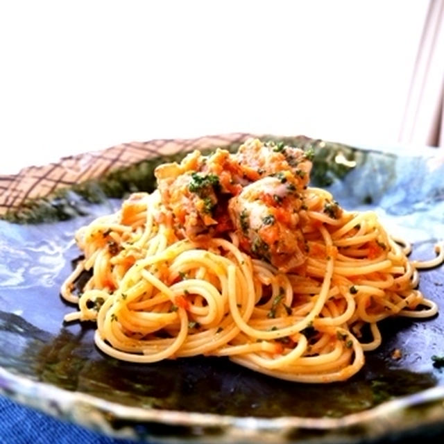 チキンのパプリカソースパスタと晩ごはん～幸せなコラボ