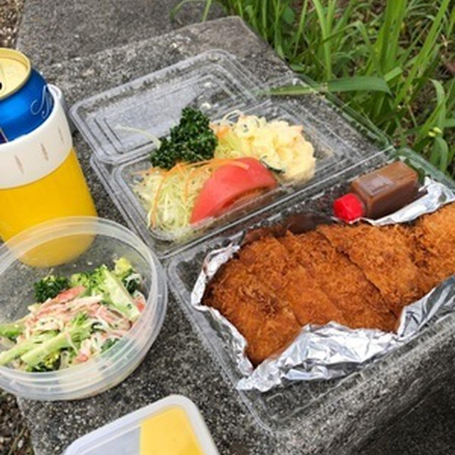 八尾の洋食屋「とん幸」で持ち帰り