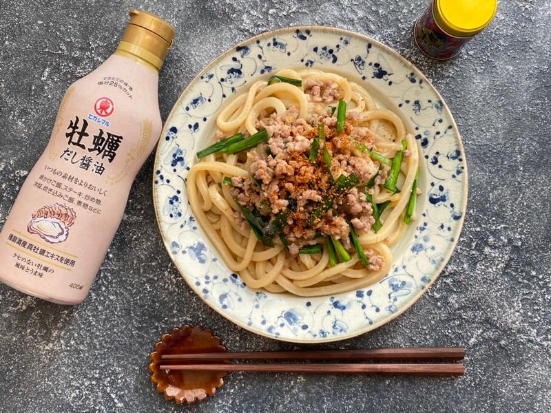 豚ひき肉とニラの牡蠣だし醤油うどん