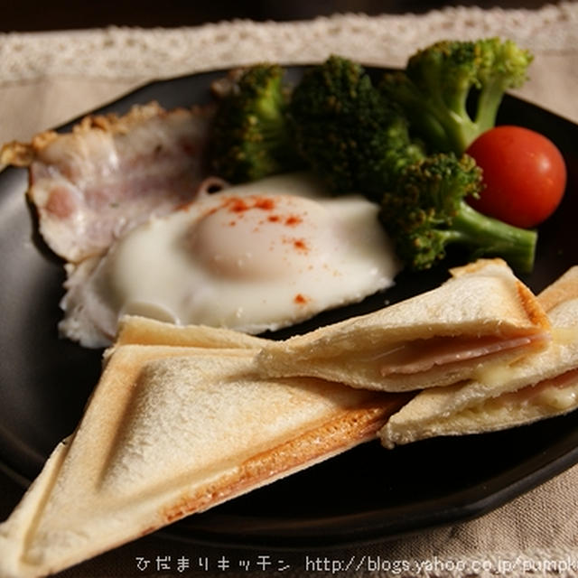 ■ホットサンドメーカーde朝ごパン■ﾄﾛﾄﾛﾁｰｽﾞ(*ﾟдﾟ*)