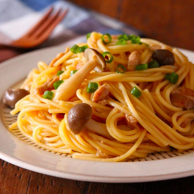 【調理時間10分】レンジで簡単！ ツナとしめじの出汁ぽんパスタ