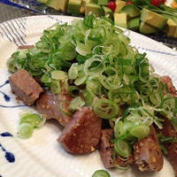 「葱まみれひとくちステーキ」。
