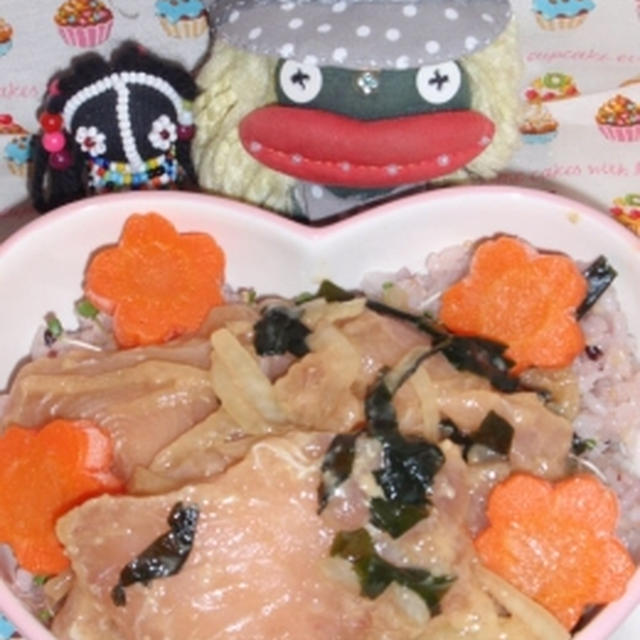 まぐろとワカメのちらし寿司＆青梗菜と搾菜の炒め（お家カフェ）