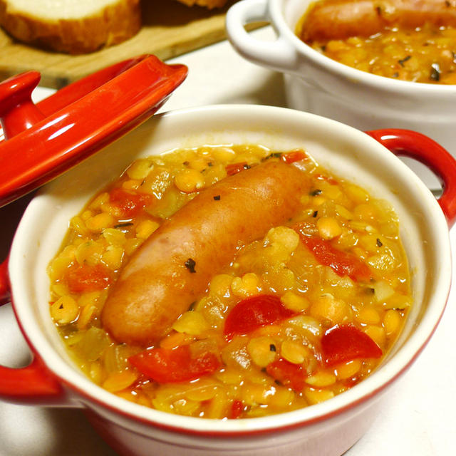 バジル香る♪焼きソーセージが入った ホクホクレッド・レンティルスープ　- Basil flavored red lentils soup with sausage -　-Recipe No.1369-