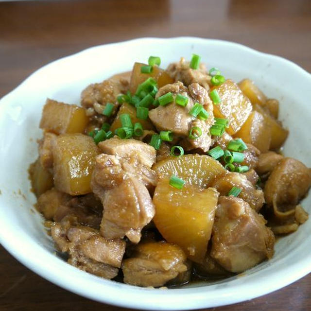 【簡単レシピ】鶏肉と大根のうま煮♪