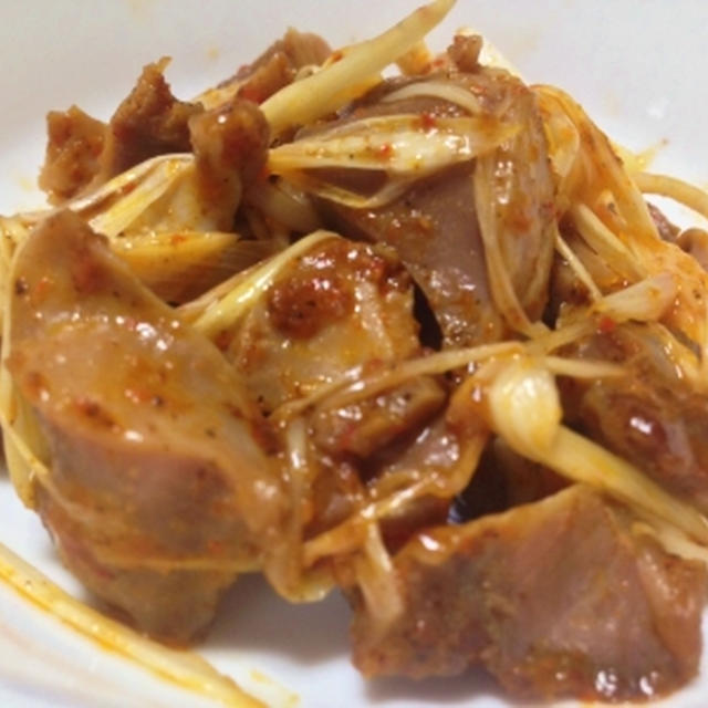 砂肝のヤンニンジャン炒め＆おぼんde丼物♪