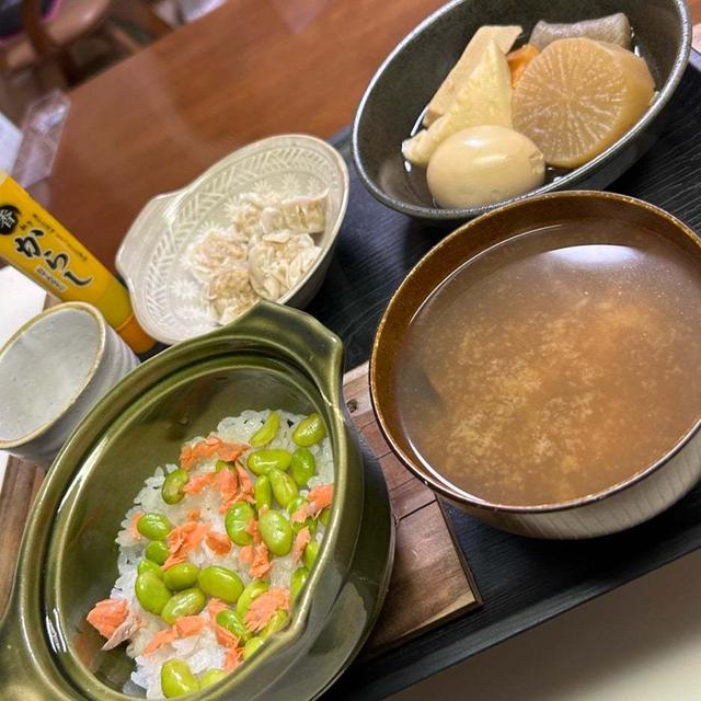 10.20☆【お家ごはん・夜】寒い日は“おでん” コタツ出しました❣️