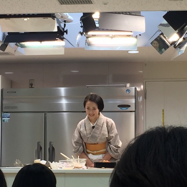 大原千鶴先生の出版公演実演試食付きサイン会