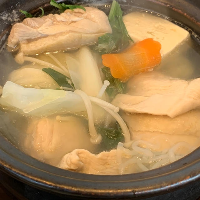 博多水炊き「濱田屋」くうてん店さんで水炊きで一献