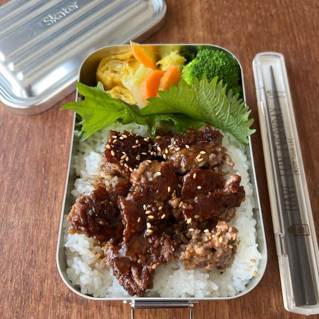 高校生の大好物♡サイコロステーキ弁当　フライパンを買い変えると決心