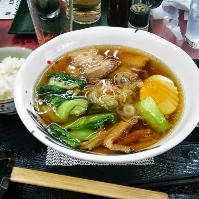 醤油らーめん＋半ライス（玉村ゴルフ場）