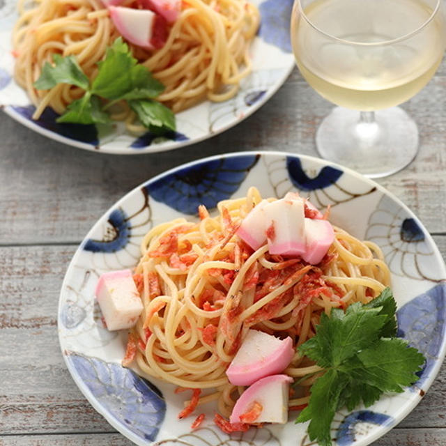 【おせちリメイク】「かまぼこと桜エビの梅わさび塩麹パスタ」「かまぼことしらすのホットサンド」