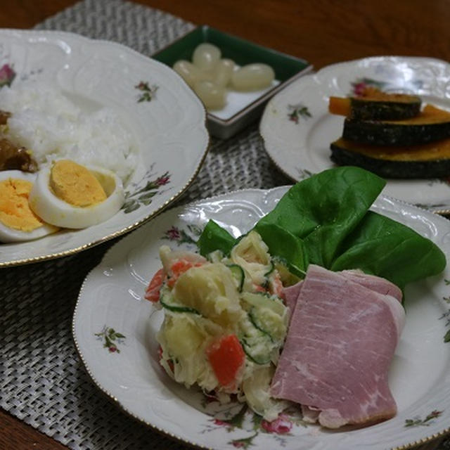 レシピ付き献立　チキンカレー・ポテトサラダとロースハム・かぼちゃのアグロドルチェ