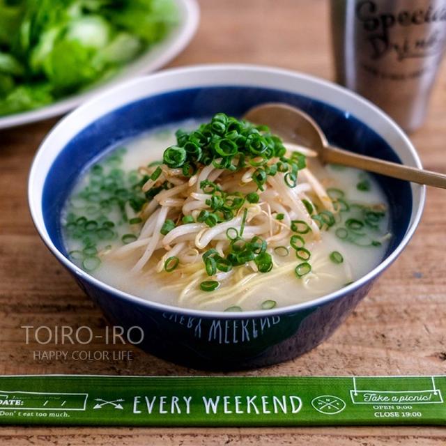 比内地鶏白湯ラーメンとか。