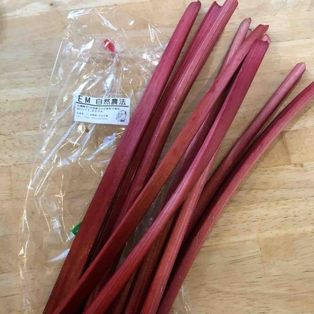 ルバーブのジャムを作りました