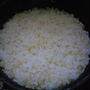 湯立てで白米（９９０）。。。宮城県産登米の米特別栽培米ササニシキ・白米（あいざわ米店）と茨城県産うまかっぺコシヒカリ玄米・新米（あいざわ米店）