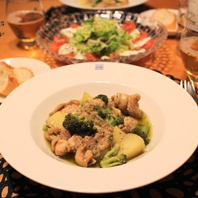 ストウブで『鶏肉と新じゃがのオイル煮』の夜ごはん。