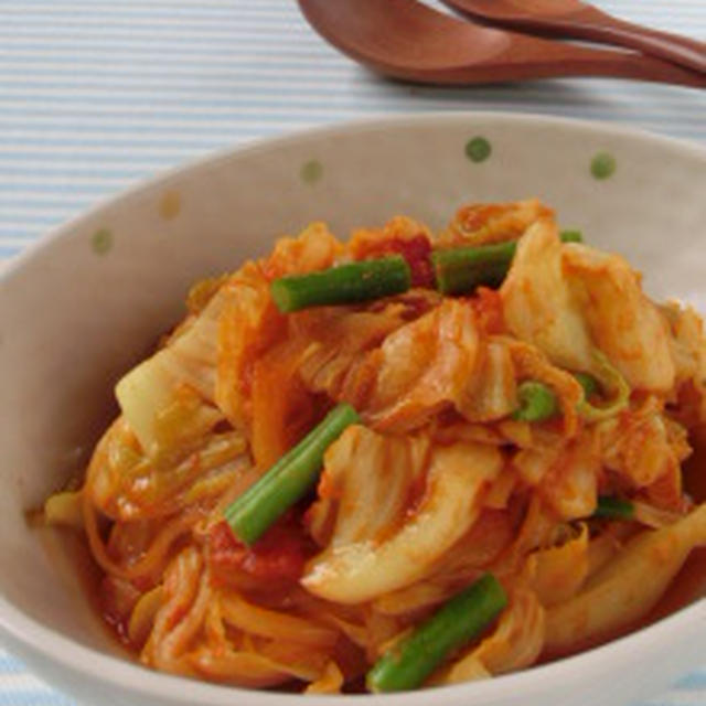 たっぷり野菜で栄養補給☆キャベツのトマトカレー炒め